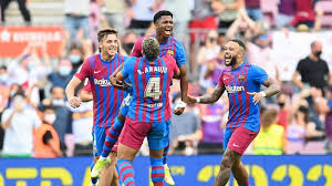 进的游泳中 进的游泳中